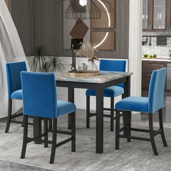 Обеденный стол высотой со столешницу из 5 предметов, состоящий из одного обеденного стола из искусственного мрамора и четырех стульев с мягкими сиденьями\  Стол